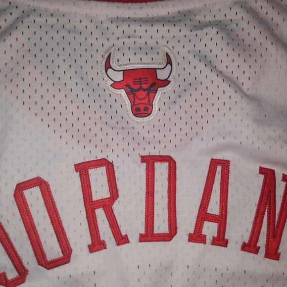 Chicago bulls jersey - Picture 10 of 13
